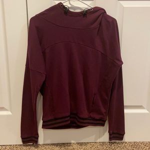 Forever 21 burgundy hoodie